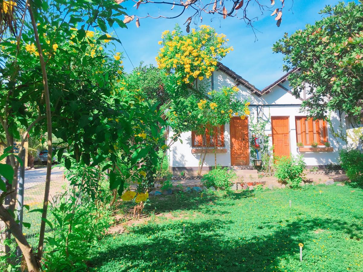 Dao Hoa Vang Villa Cam Ranh Exterior foto
