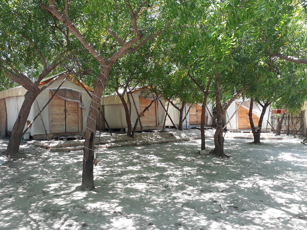 Dao Hoa Vang Villa Cam Ranh Exterior foto